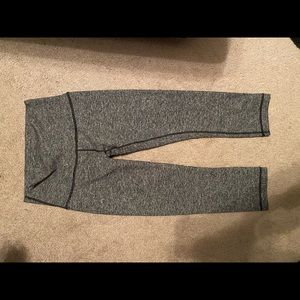 Lululemon crop leggings
